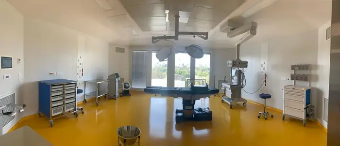 Bloc opératoire de la Clinique Saint Jean, équipé pour la cœlioscopie